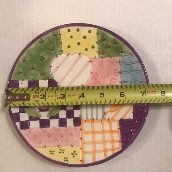 Vintage Cottontale Collection Quilt Teapot, 4 Quilt Plates And 2 Quilt C… - Picture 12 of 16